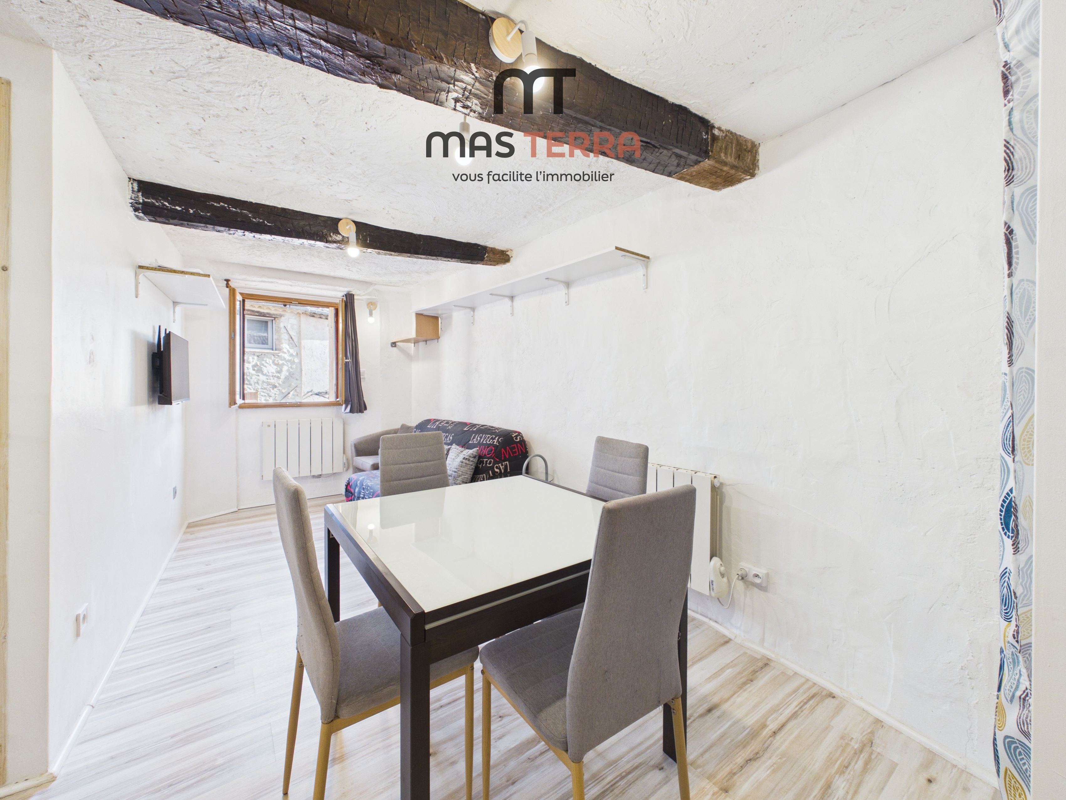 Appartement à Gréolières, photo 3 sur 9
